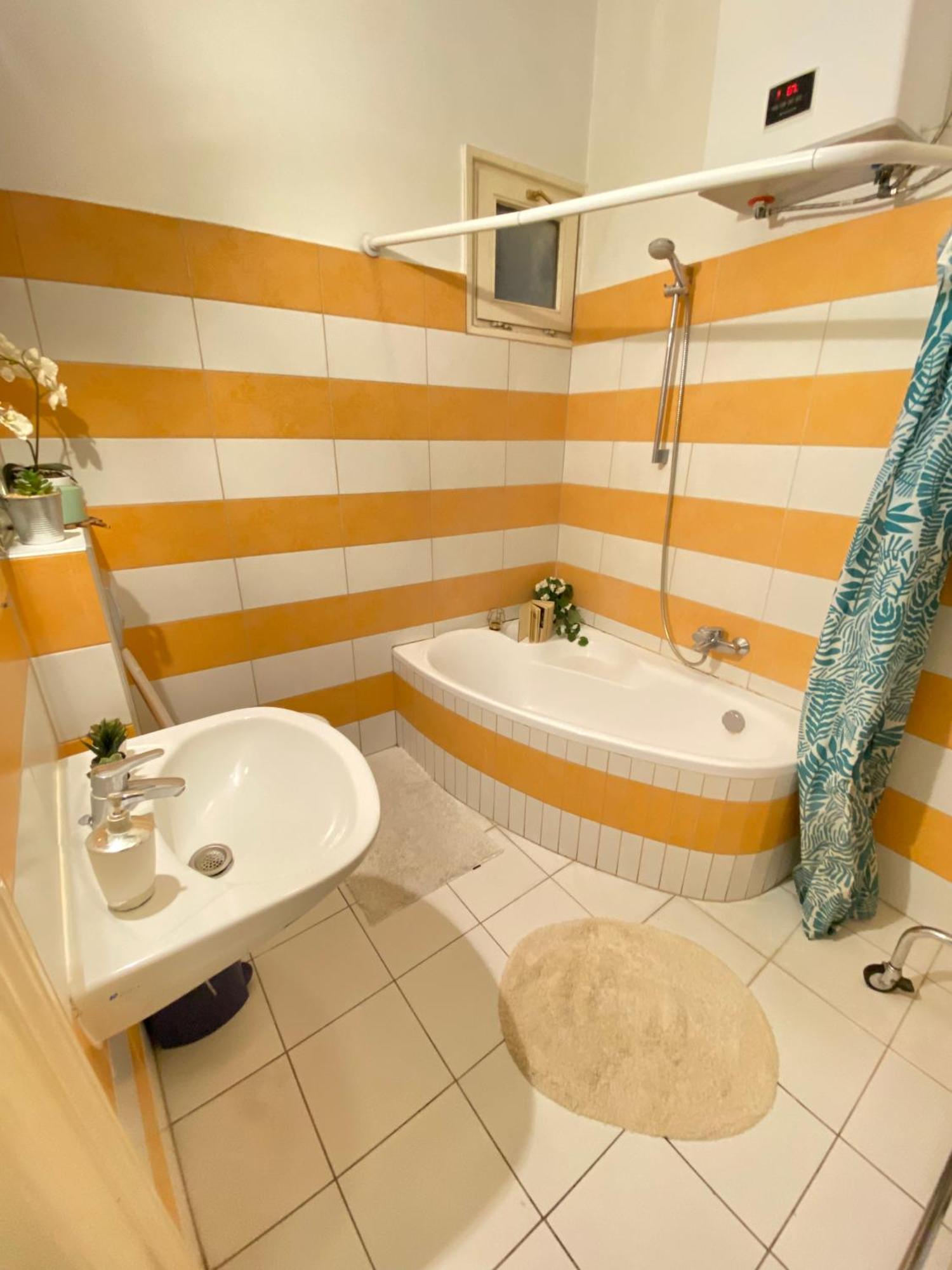 Sziv Apartment - Modern And Comfortable Budapeste Exterior foto